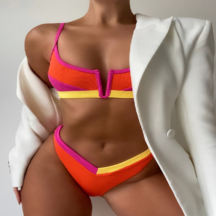 Damen Bikini-Set mit modischem V-Ausschnitt und sportlichen Akzenten Drune