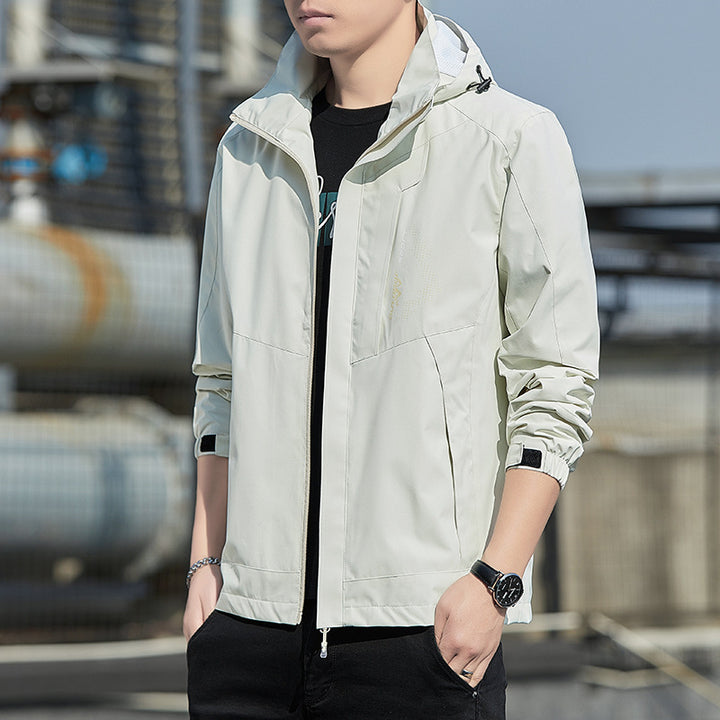 Herren Leichte Kapuzen-Softshelljacke mit winddichter Membran und minimalistischem Urban‑Schnitt Drune