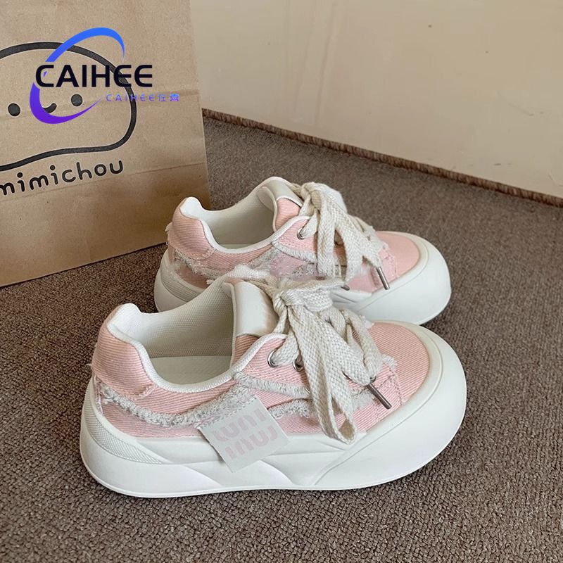 Damen Sneakers mit trendigem Sternen-Applikation und komfortabler Laufsohle Drune