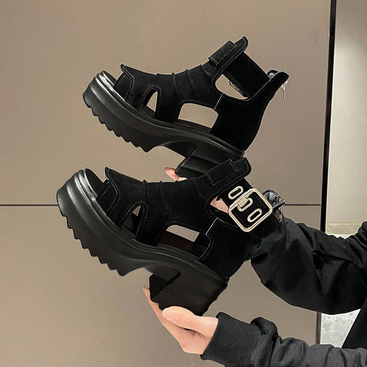 Damen nan Plateau-Sandaletten-Stiefelette mit Aussparungen offener Zehenpartie und verstellbarer Metallschnalle Drune
