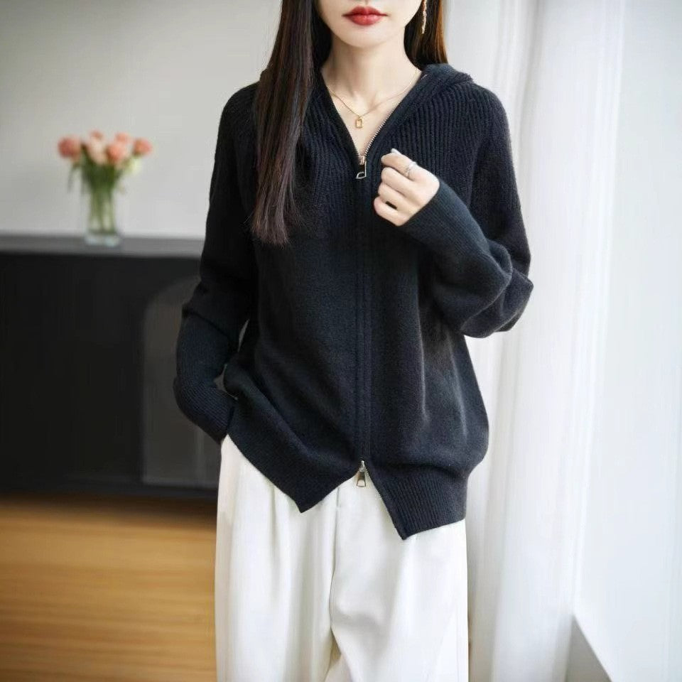 Damen Kapuzenjacke mit feinem Rippstrick und eleganter Reißverschlussgestaltung Drune