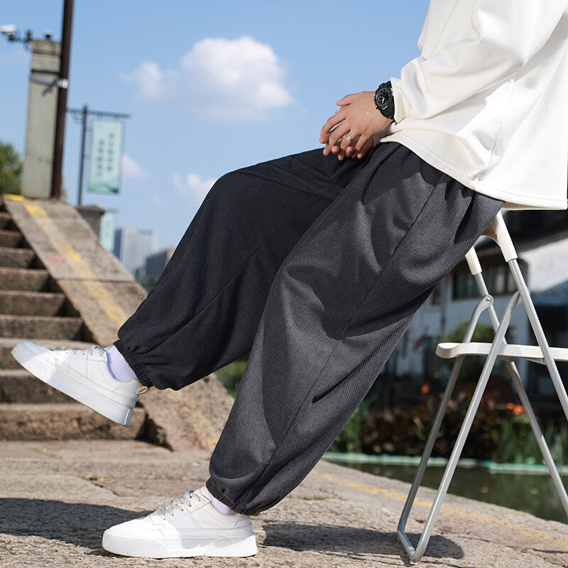 Herren Weite Cord-Loungehose mit Tunnelzug, gerippter Cordstruktur und elastischen Bündchen Drune
