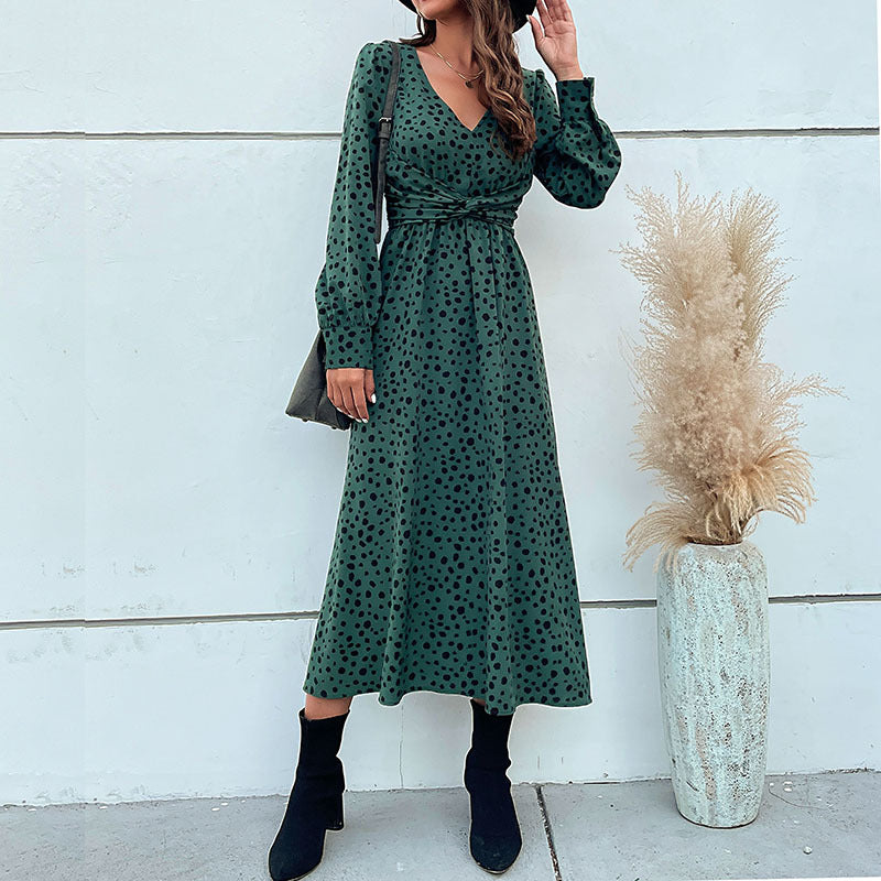 Damen Maxikleid mit V-Ausschnitt, Wickelbund und fein gepunktetem Print Drune