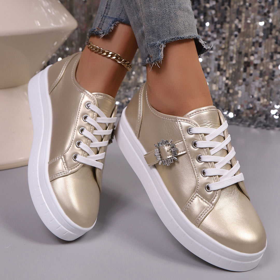 Damen Plateau‑Sneaker mit Metallic‑Obermaterial, dekorativer Strass‑Schließe und gepolsterter Komfortsohle Drune