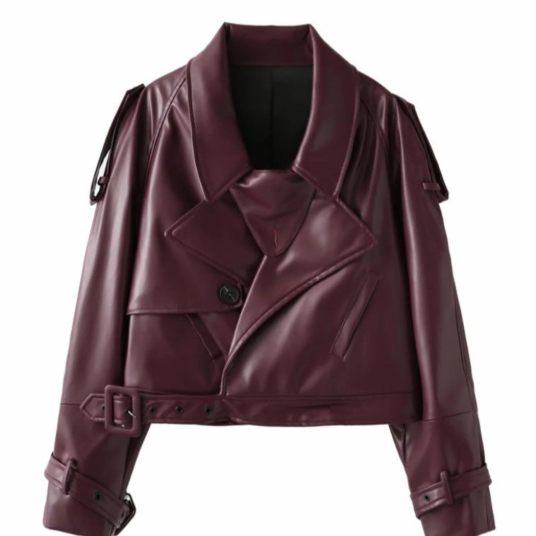 Damen Kunstleder Bikerjacke im modischem Cropped-Design mit taillierbarem Gürtel und dekorativen Knöpfen Drune