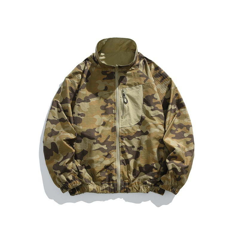 Unisex Leichter Camo‑Windbreaker mit hohem Stehkragen, Brustreißverschluss und elastischem Saum Drune
