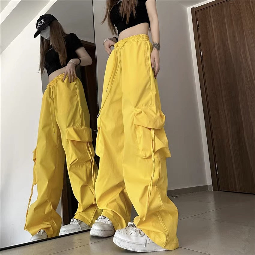 Damen Cargo-Hose im urbanen Stil mit weitem Schnitt und praktischen Seitentaschen Drune