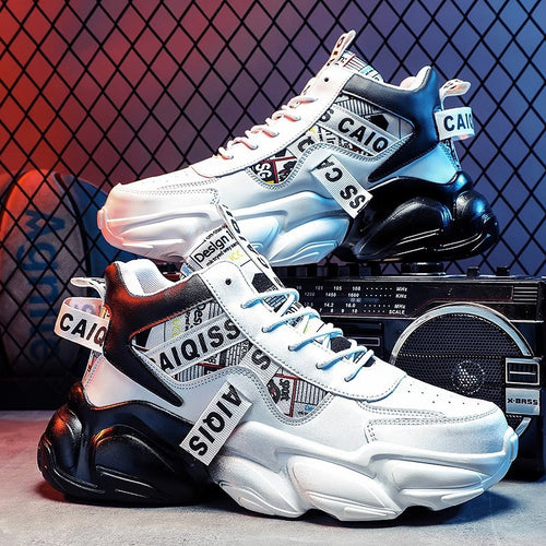 Unisex hochgeschnittener Plateau-Sneaker mit grafischem Print, gepolstertem Knöchelkragen und skulpturierter Gummisohle Drune