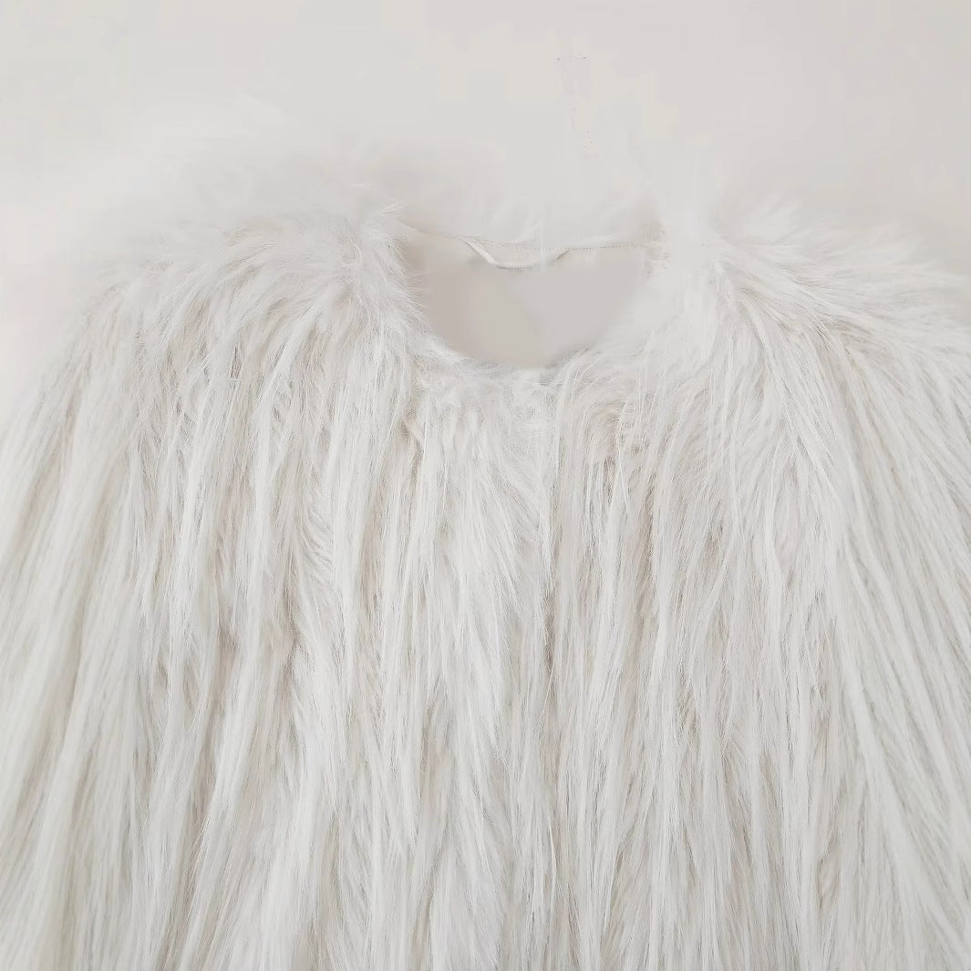 Damen nan kurze Eco-Kunstpelzjacke mit langfaseriger Flokati‑Optik, Rundhalsausschnitt und nahtverdecktem Innenfutter Drune