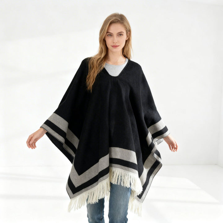 Damen V‑Ausschnitt Stricküberwurf im Oversize mit kontrastierenden Blockstreifen und Fransen Drune