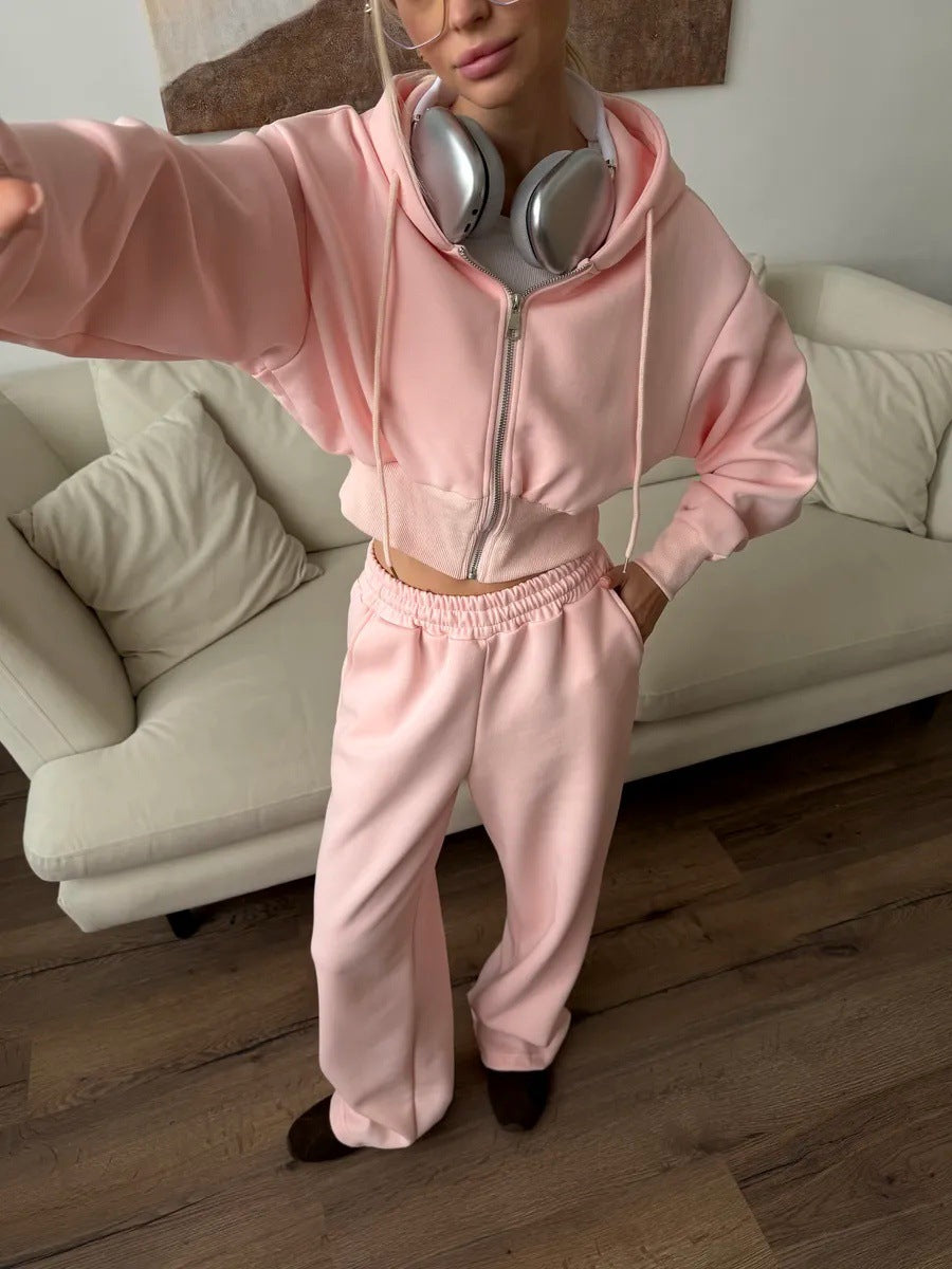 Damen gekürztes Reißverschluss-Hoodie mit Kapuze und hochgeschnittene Relax-Jogginghose mit elastischem Bund Drune