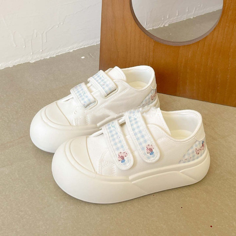 Damen Plattform-Sneaker mit praktischem Klettverschluss und verspielten Applikationen Drune