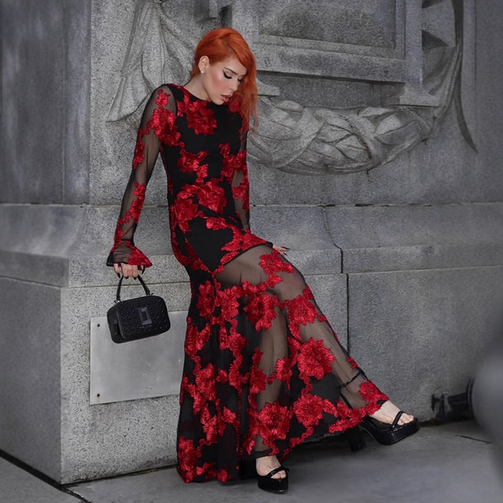 Damen Maxikleid mit transparentem Mesh und floraler Stickerei Drune