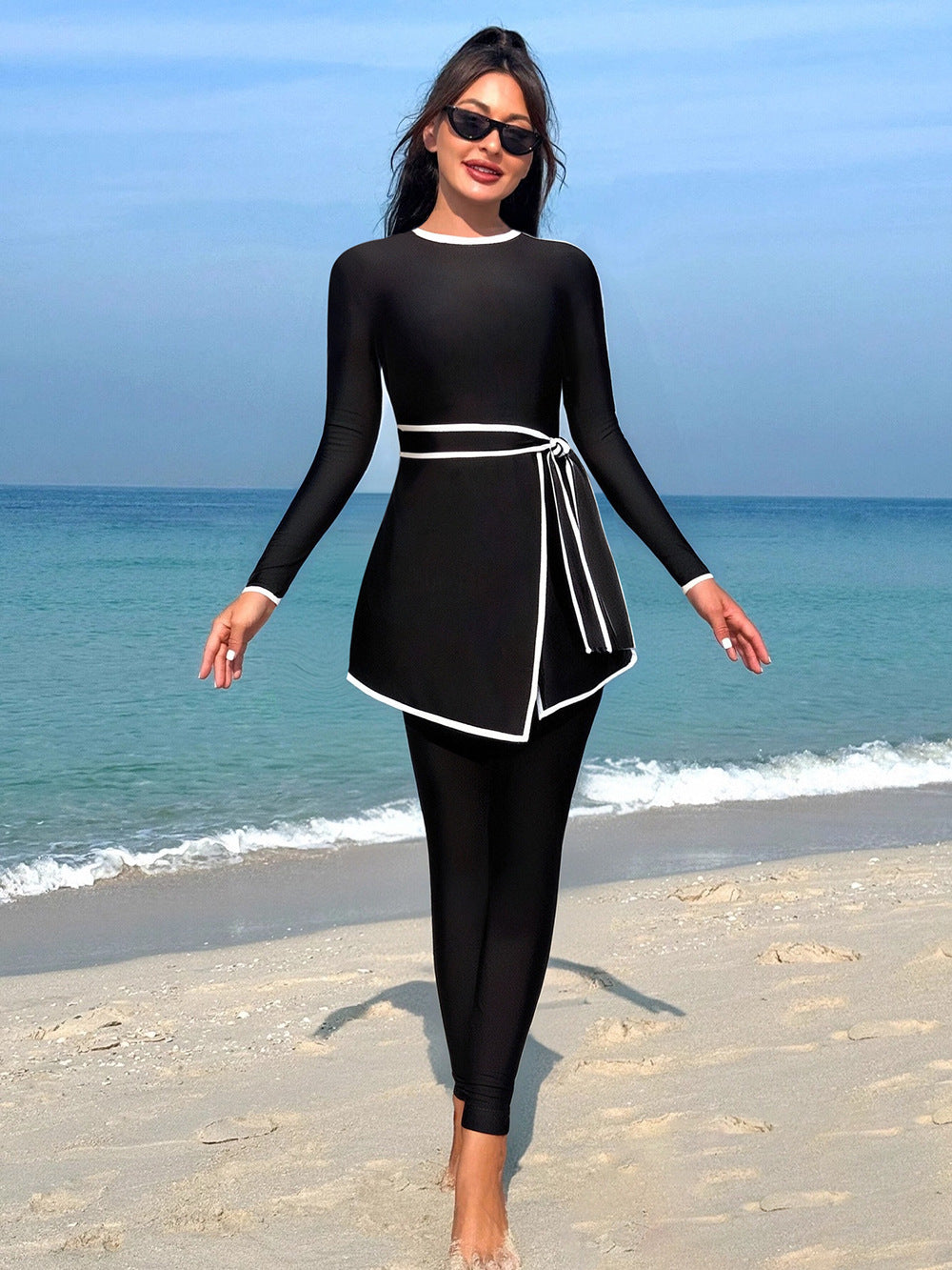 Damen modischer Sportanzug mit Wickeldesign und UV-Schutz Drune