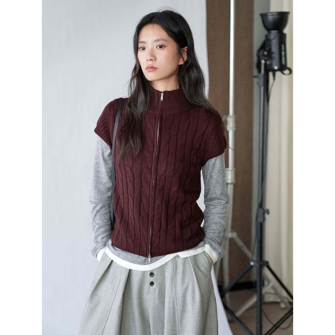 Damen Kurze Kabelstrick-Zipweste mit Stehkragen und Layering-Silhouette Drune