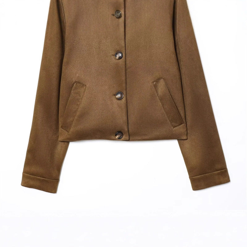 Damen nan kurze taillierte Boxy-Jacke mit Hemdkragen, Eingrifftaschen und durchgehender Knopfleiste Drune