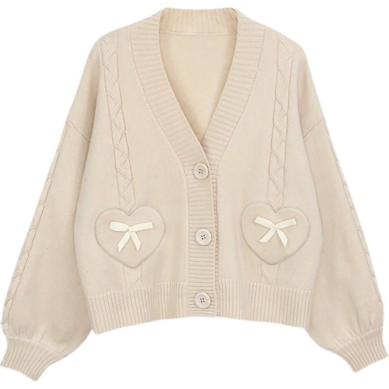 Damen Strickjacke mit Herzapplikationen Drune