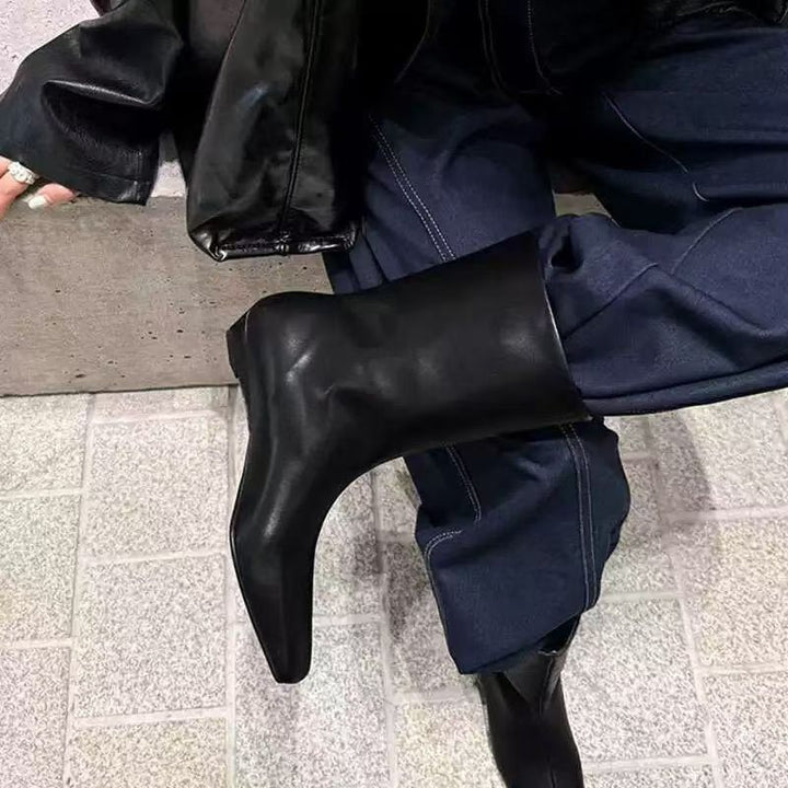 Damen kniehohe Slouch‑Lederstiefel mit quadratischer Zehenform und flachem Absatz Drune