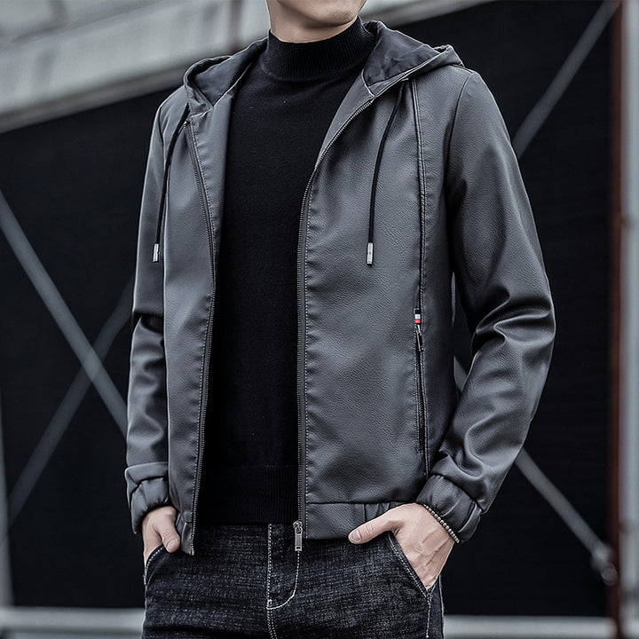 Herren Kapuzen‑Lederblouson im urbanen Minimalstil mit Fleece‑Innenfutter und Reißverschlusstaschen Drune