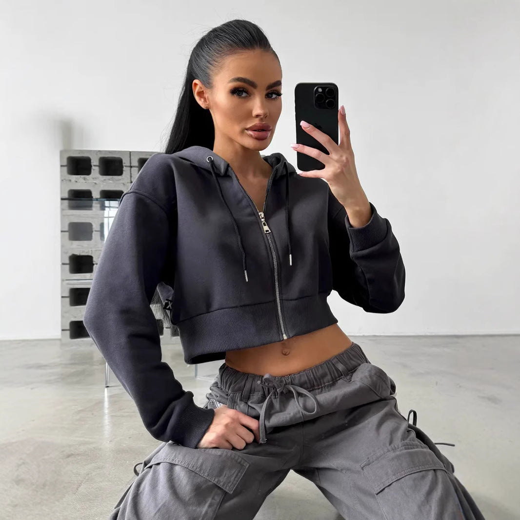 Damen Cropped Kapuzenjacke mit kurzem Reißverschluss und breitem Rippbund Drune