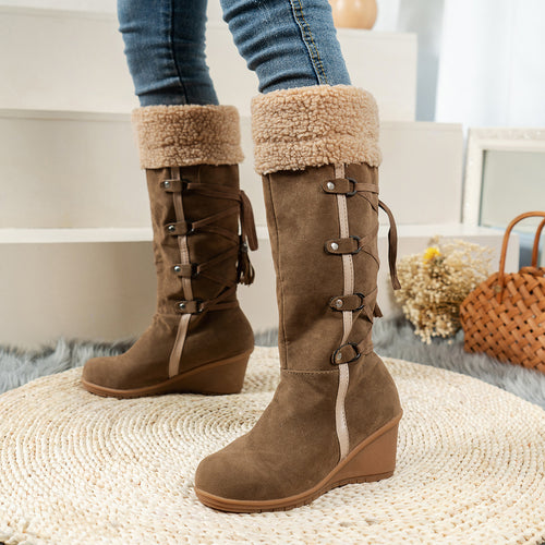 Damen Wedge-Stiefel aus hochwertigem Wildleder mit modischem Falten-Design Drune