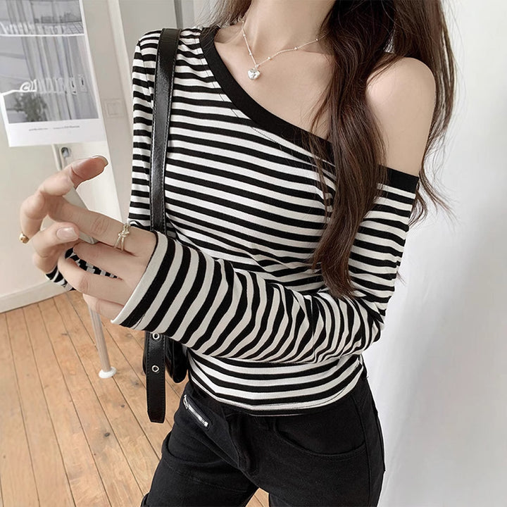 Damen Off-Shoulder Oberteil mit modischem Streifenmuster und figurbetontem Schnitt Drune