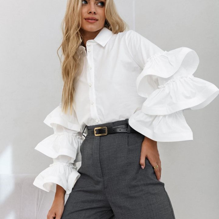 Damen Bluse mit voluminösen Rüschendetails und klassischem Kragen Drune