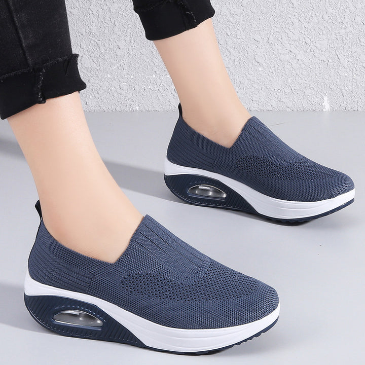 Damen nan gestrickter Slipper mit versteckter Keilsohle und sichtbarer Luftkammer Drune