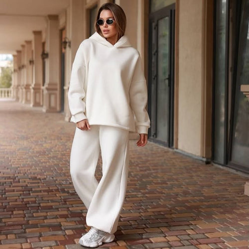 Damen Loungewear-Set mit oversized Kapuzenpullover und weiter High-Waist Jogginghose Drune