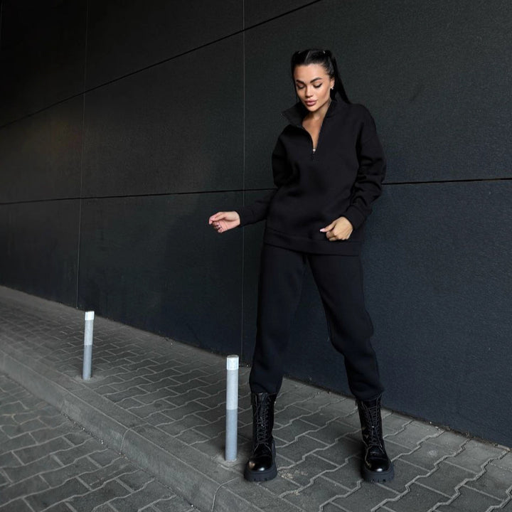Damen kuscheliger Sweatanzug mit hohem Kragen und praktischen Reißverschlussdetails Drune