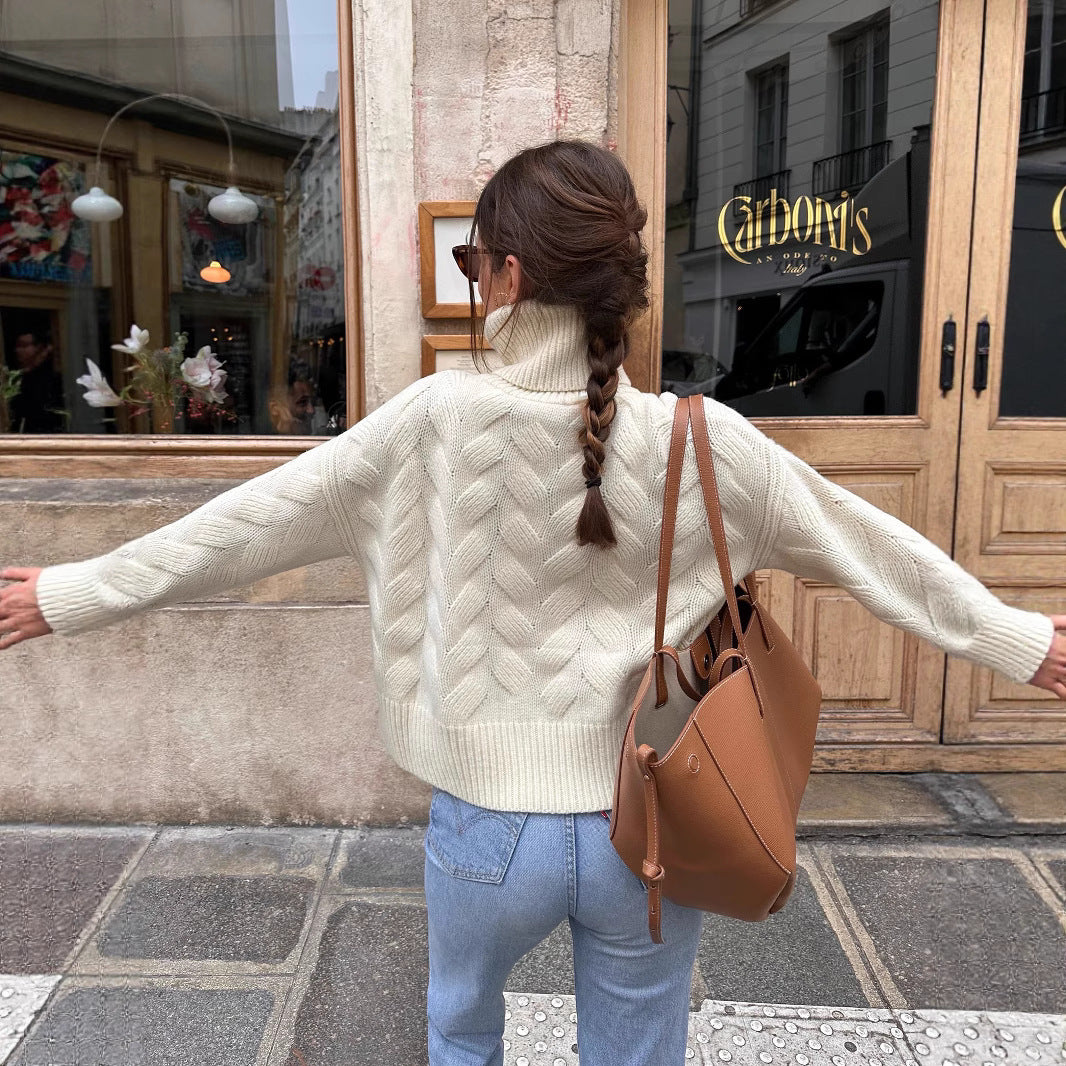 Damen gemütlicher Pullover mit hohem Kragen und Kabelstrick Drune