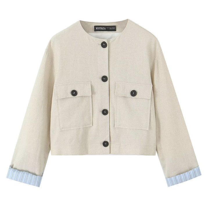 Damen nan kurze Boxy-Jacke mit rundem Ausschnitt, aufgesetzten Pattentaschen und gestreiften Manschetten Drune