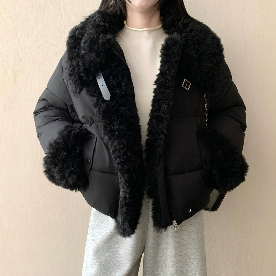 Damen nan kurze Oversize-Pufferjacke mit Teddyfutter, Umlegekragen und Schnallenverschluss Drune