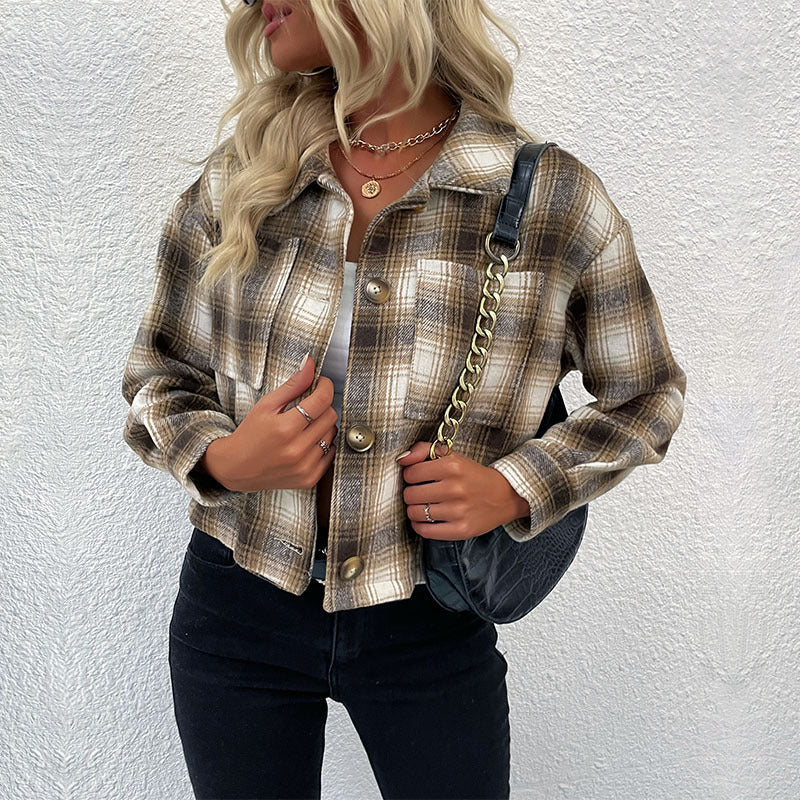 Damen Karo-Umschlaghemdjacke mit kastiger Kurzform und aufgesetzten Brusttaschen Drune