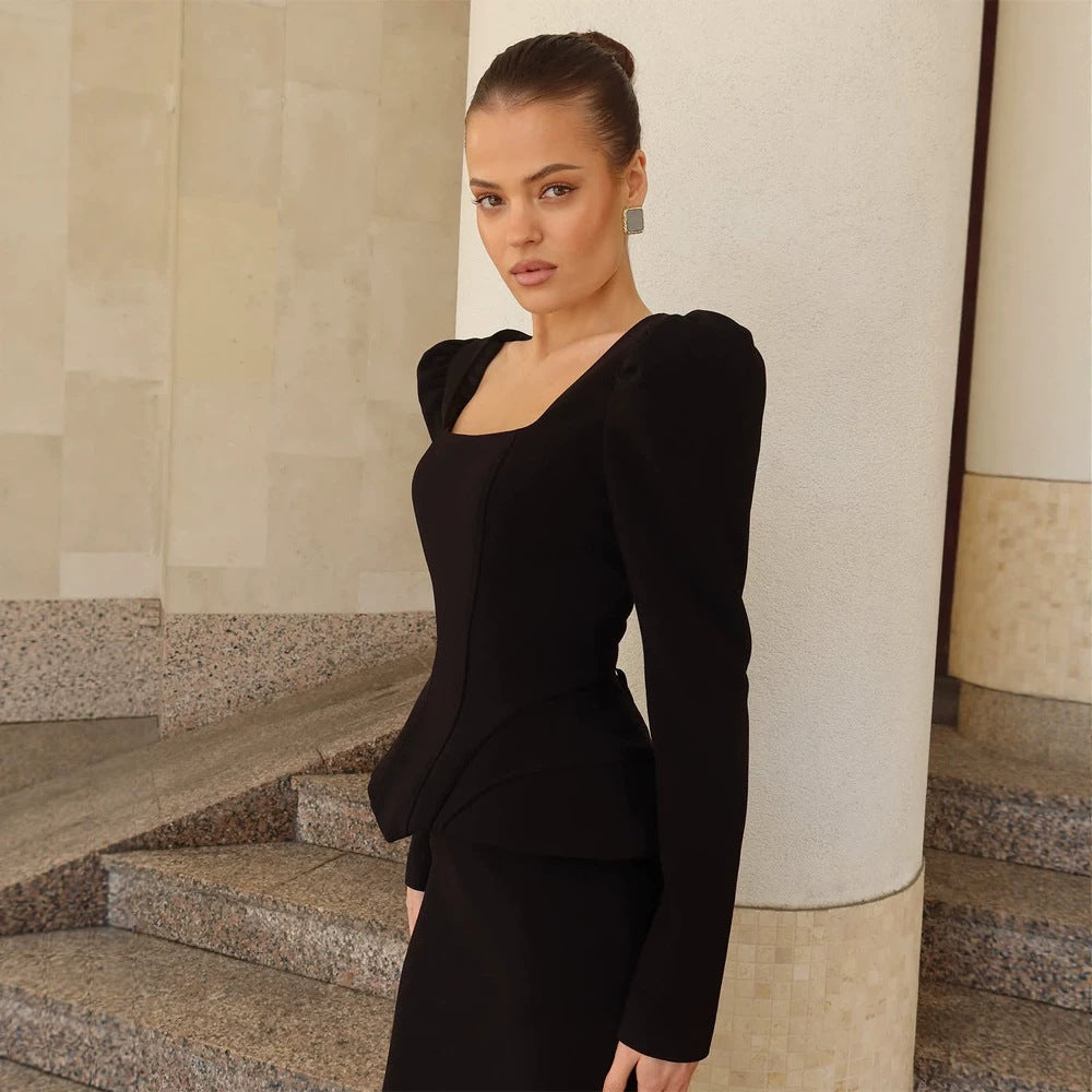 Damen Tailliertes Korsagen-Blazer-Top mit quadratischem Ausschnitt, Schößchen und betonten Schultern Drune