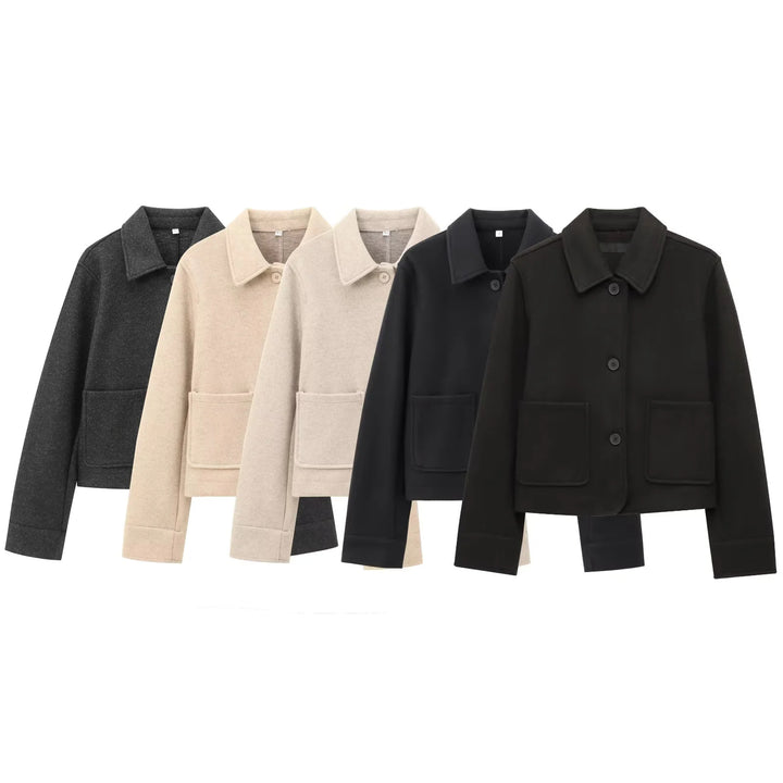 Damen nan kurze Wolljacke mit Hemdkragen, aufgesetzten Taschen und cleaner Boxy-Silhouette Drune