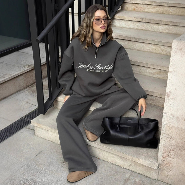 Damen nan oversized Halbzip-Sweatshirt mit hohem Stehkragen und Statement-Print Drune