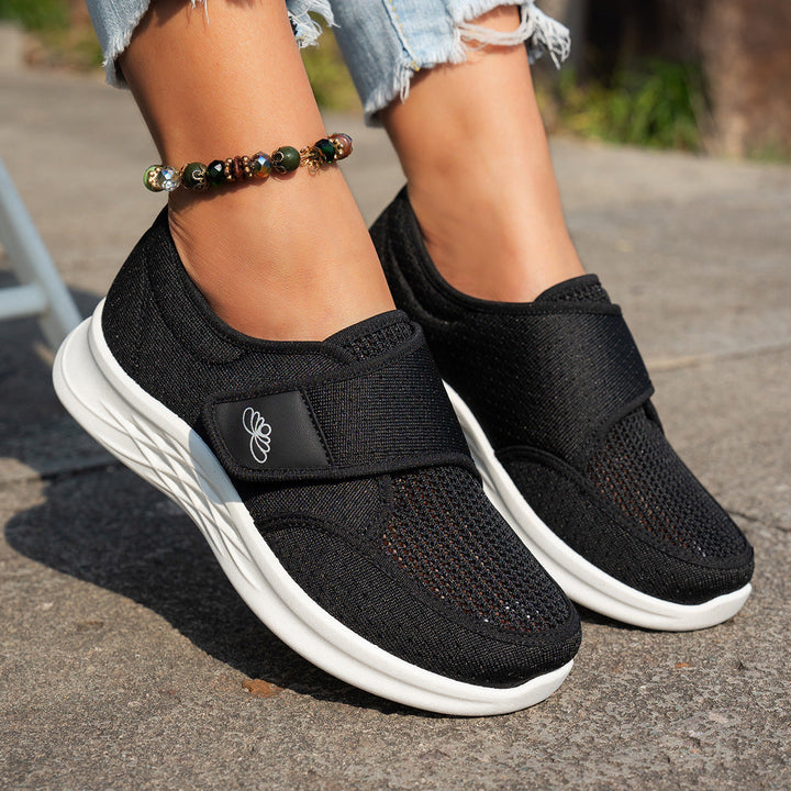 Damen sportliche und atmungsaktive Slipper mit Klettverschluss Drune