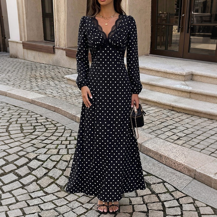 Damen Polka‑Dot Maxikleid mit Spitzen‑V-Ausschnitt, Empire‑Taillenlinie und langem Fließrock Drune