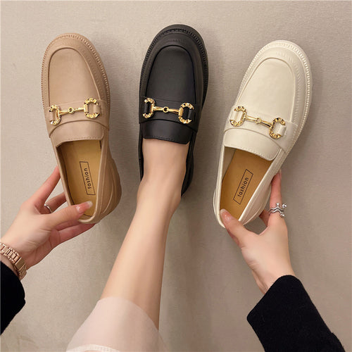 Damen Modische Chunky-Loafer mit profilierter Gummisohle, Kunstleder und dekorativer Metal-Applikation Drune