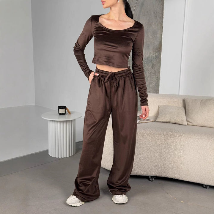 Damen samtiges bauchfreies Langarm-Crop-Top mit weitem Rundhalsausschnitt Drune