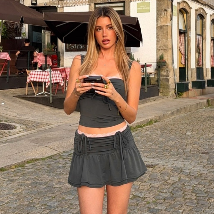 Damen modisches Crop-Top und Rock Set mit Raffungen und Bindedetails Drune