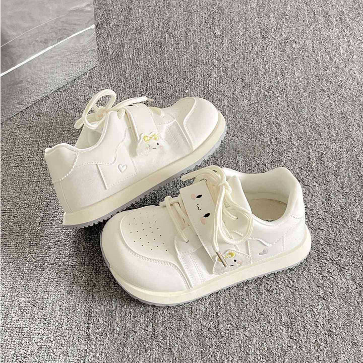 Damen Sportliche Sneakers mit verspielten Applikationen und atmungsaktiver Sohle Drune