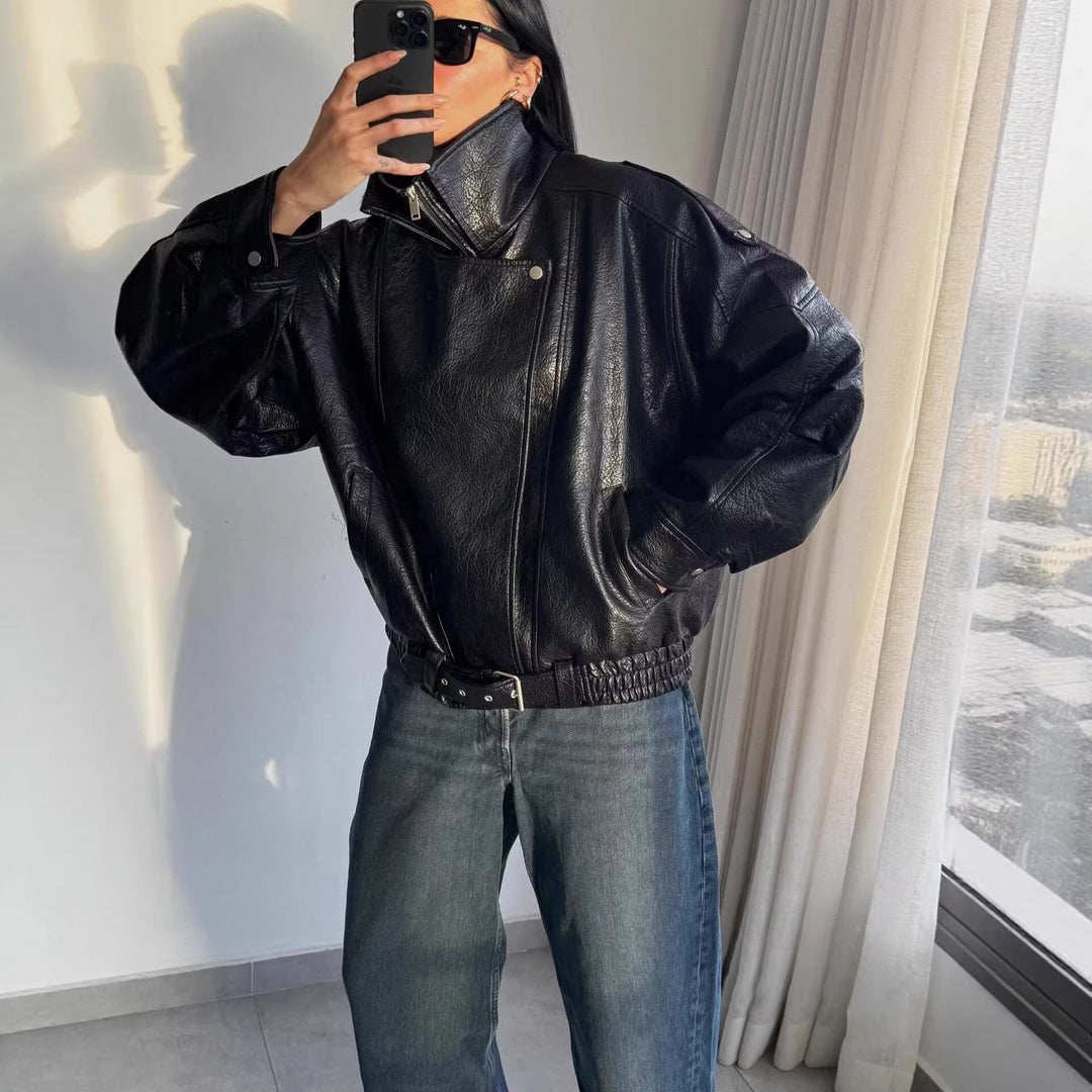 Damen Oversized Kunstlederjacke mit hohem Stehkragen, asymmetrischer Knopfleiste und elastischem Saum Drune