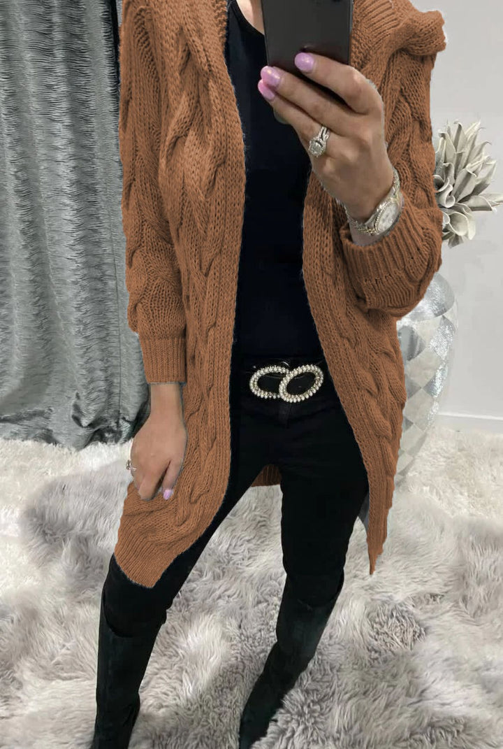 Damen Grobstrick-Cardigan mit nostalgischem Zopfdesign und praktischen Taschen Drune