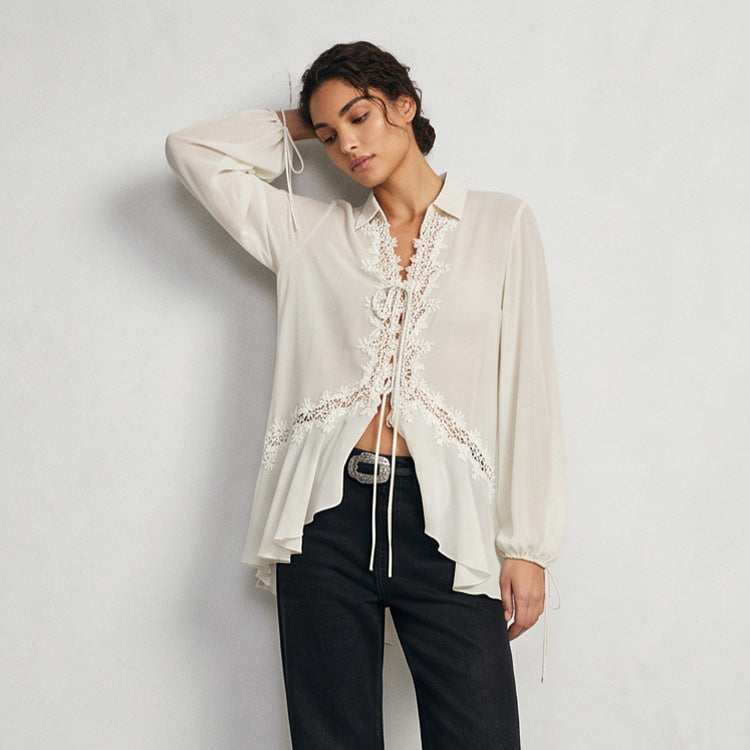 Damen Transparente Chiffonbluse mit Spitzenbesatz, Bindeband & asymmetrischem Volant-Saum Drune