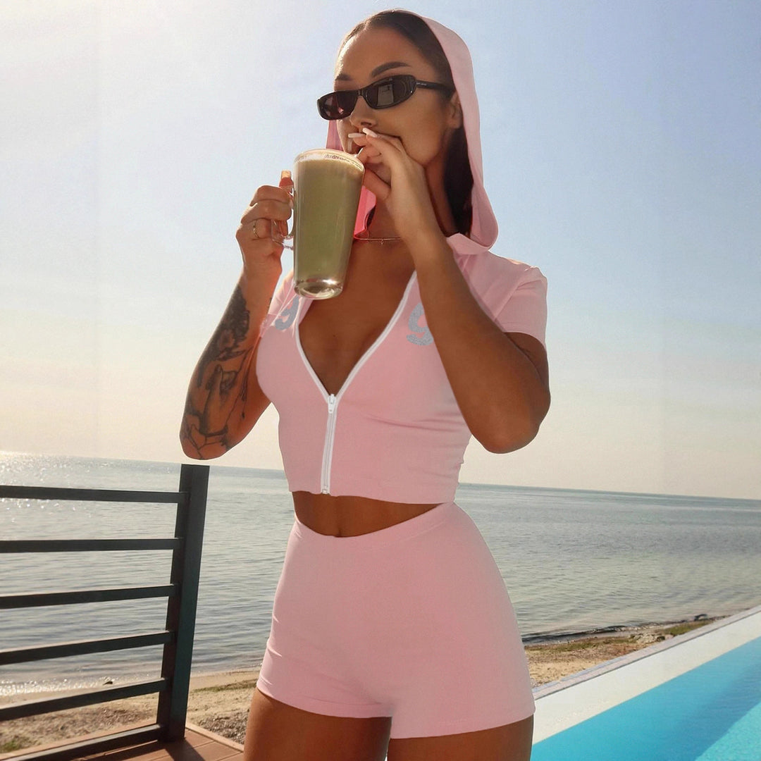 Damen sportliches Zweiteiliges Set mit Kapuzenoberteil und kurzen Shorts Drune