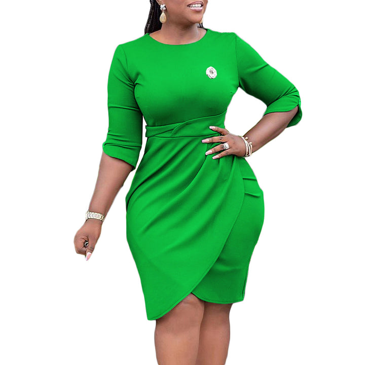 Damen Wickelkleid mit eleganter Drapierung und schickem Broschenakzent Drune