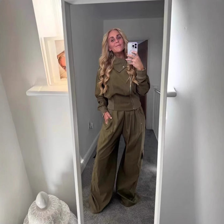 Damen 50+ asymmetrische Utility‑Bomberjacke mit Funnelkragen und breitem Rippenbund Drune