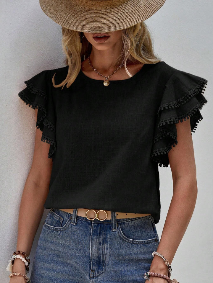 Damen Bluse mit Volantärmeln und Pompon-Spitzenbesatz Drune